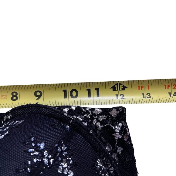 Victoria's Secret Very Sexy Push-Up Bra - Picture 7 of 7